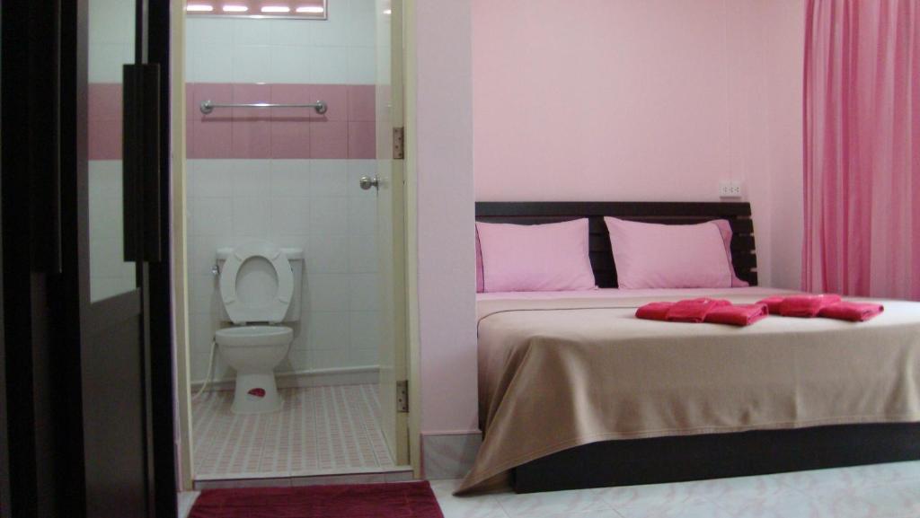 Candy House Patong Extérieur photo